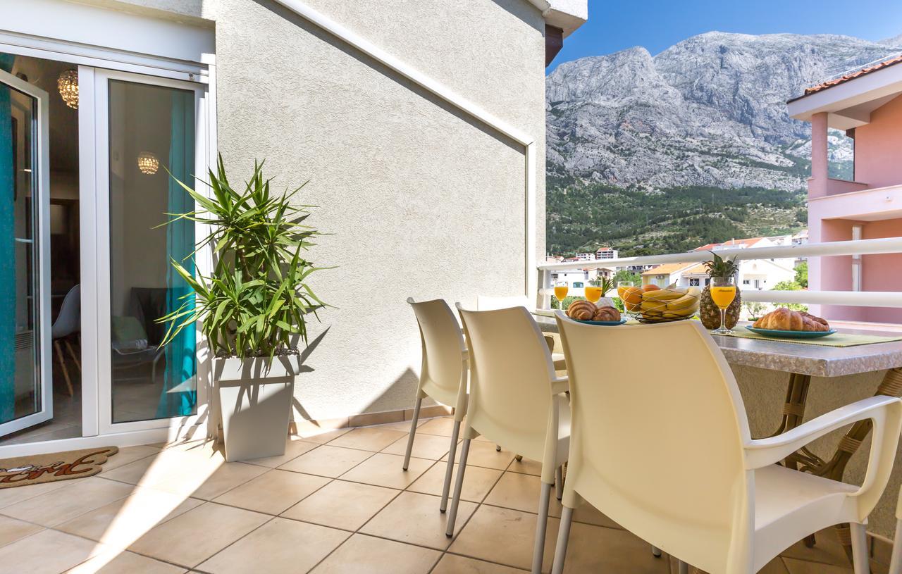 Mediteran Baška Voda エクステリア 写真